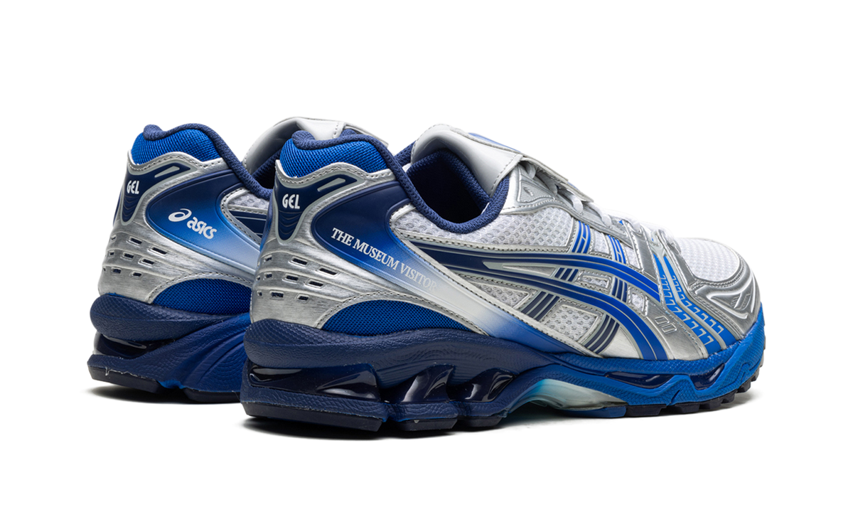 Overkicks - ASICS Gel-Kayano 14 The Museum Visitor Polar Shade (1203A528-020) - par completo