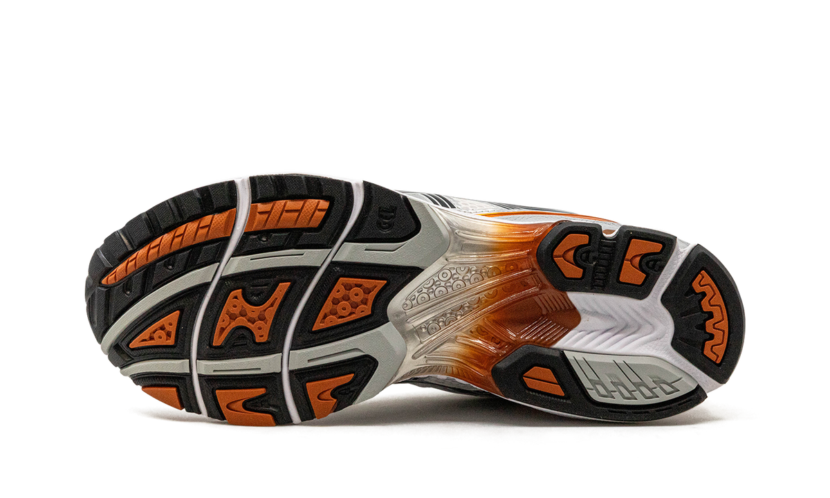 Overkicks - ASICS Gel-Kayano 14 White Piquant Orange (1201A019-109) - vista superior