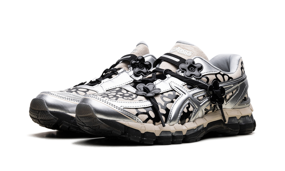 Overkicks - ASICS Gel-Kayano 20 Cecilie Bahnsen Vanilla Pure Silver (1203A984-250) - vista trasera