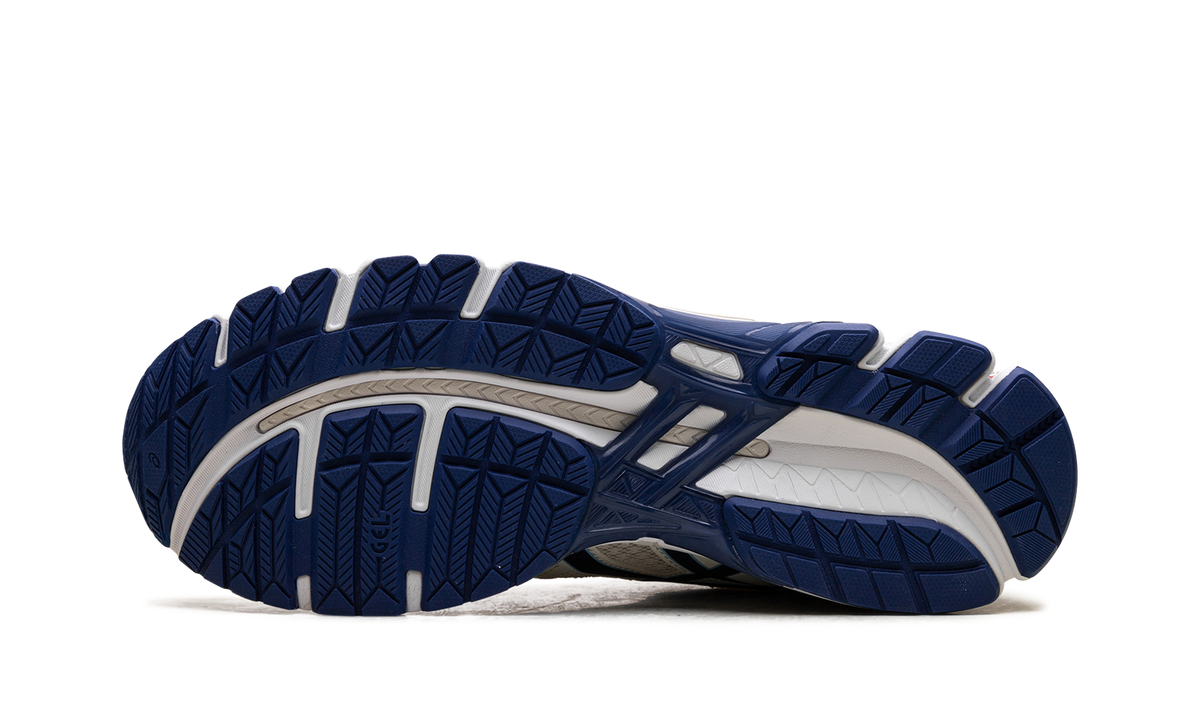 Overkicks - ASICS Gel-Kayano 20 Cream Blue Red (1203A388-101) - vista superior