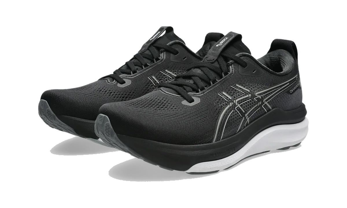 Overkicks - ASICS Gel-Kayano 33 Black White (1011C167-002) - vista trasera