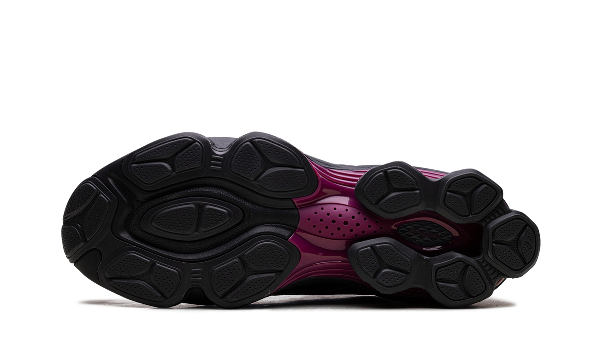 Overkicks - ASICS Gel-Kinetic Fluent Black Black (1203A737-001) - vista superior