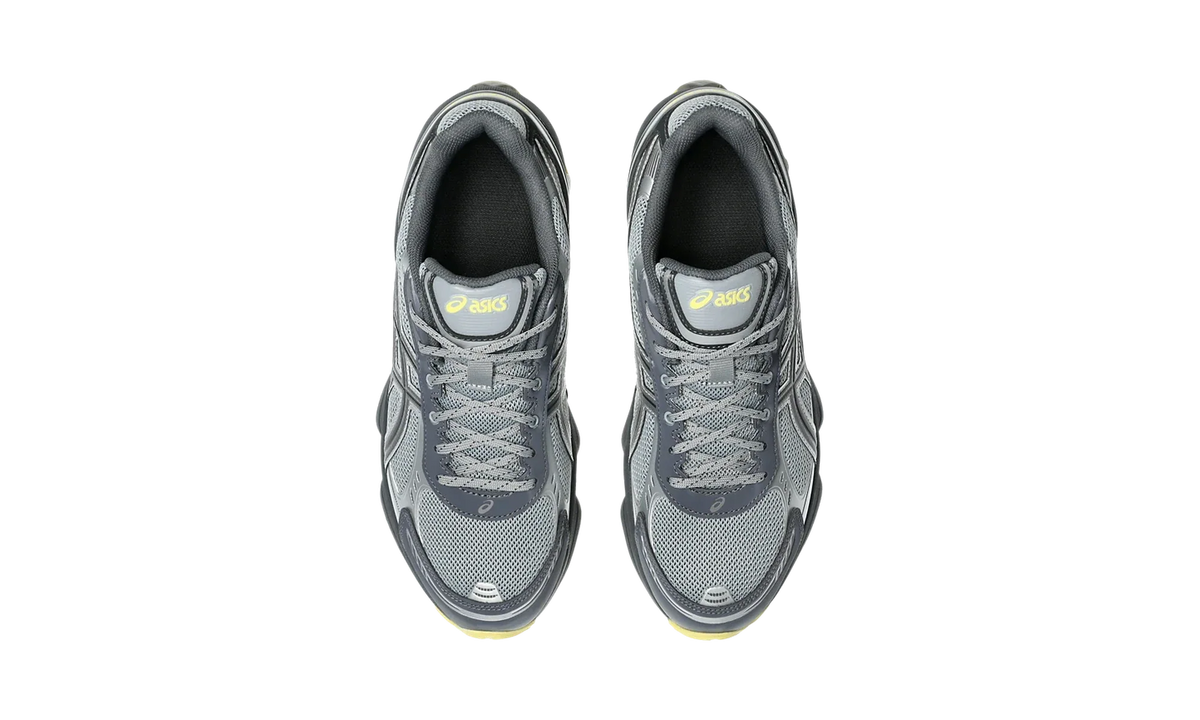 Overkicks - ASICS Gel-Kinetic Fluent Gravel Carbon (1203A591-027) - detalle suela