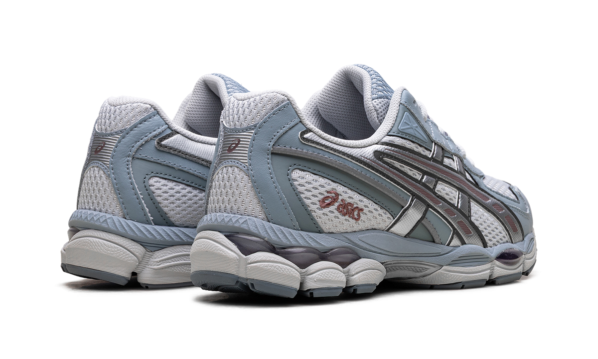 Overkicks - ASICS Gel-NYC 2055 Glacier Dolphin Grey (1203A542-020) - par completo
