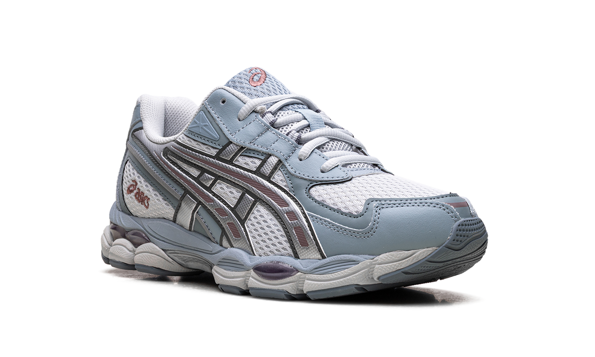 Overkicks - ASICS Gel-NYC 2055 Glacier Dolphin Grey (1203A542-020) - detalle lateral interior