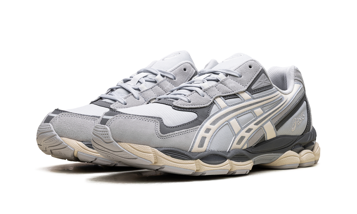 Overkicks - ASICS Gel-NYC 2055 Glacier Grey Cream (1203A755-020) - vista trasera