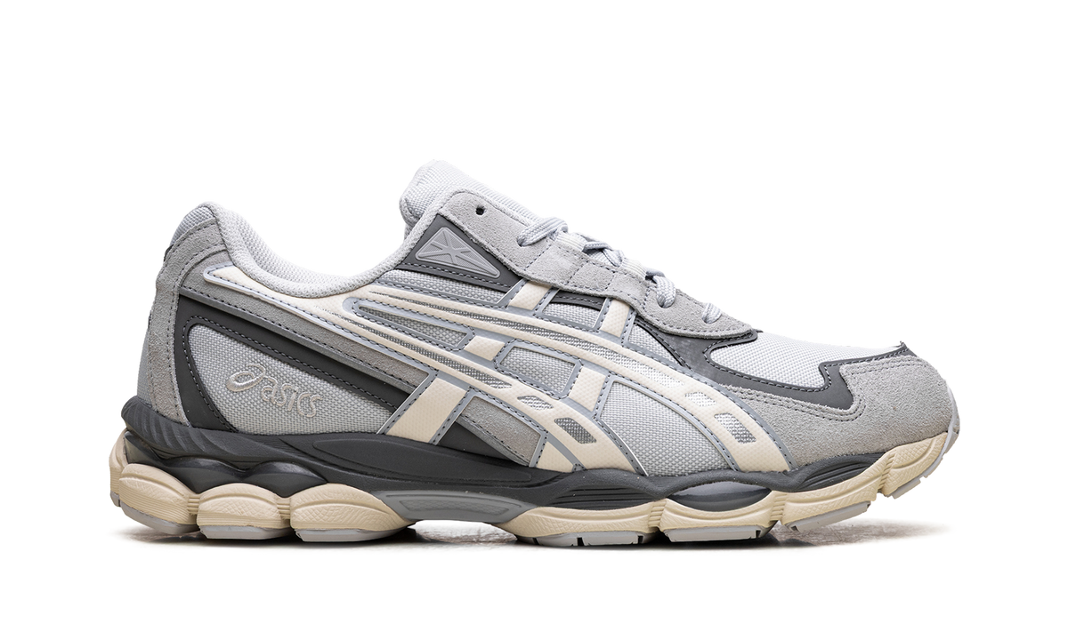 Overkicks - ASICS Gel-NYC 2055 Glacier Grey Cream (1203A755-020) - detalle talon
