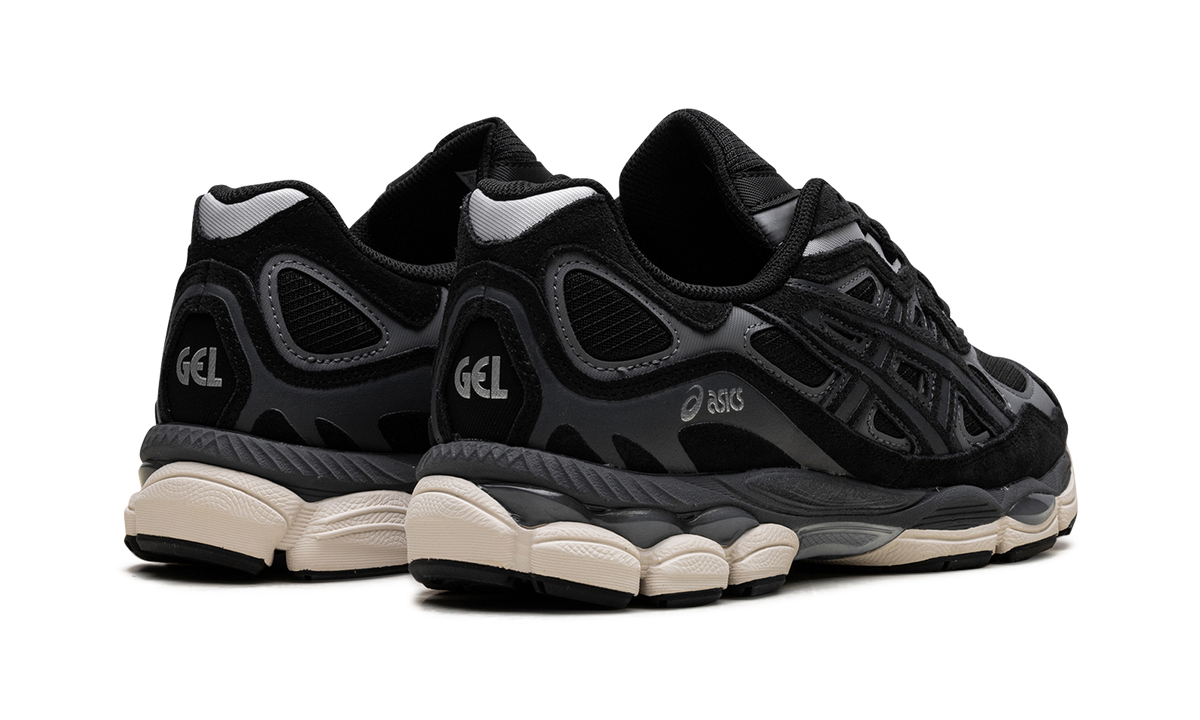 Overkicks - ASICS Gel-NYC Black Black (1203A739-001) - par completo