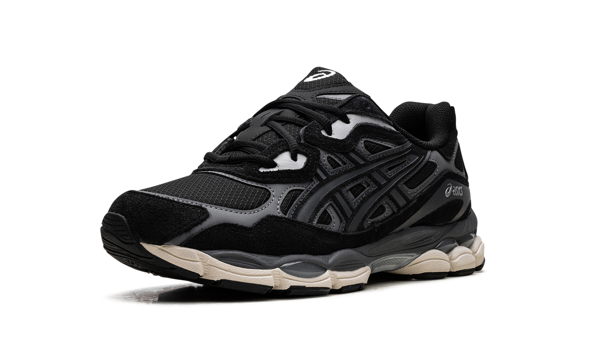 Overkicks - ASICS Gel-NYC Black Black (1203A739-001) - detalle suela