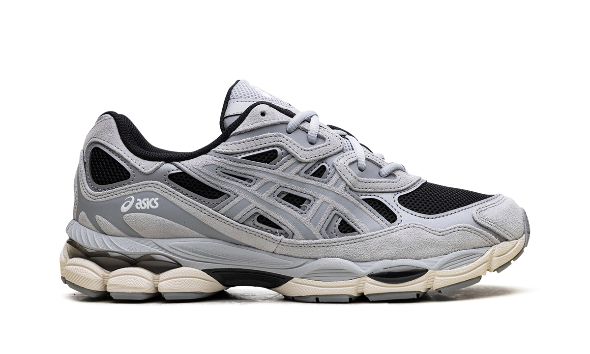 Overkicks - ASICS Gel-NYC Black Piedmont Grey (1203A383-004) - detalle talon