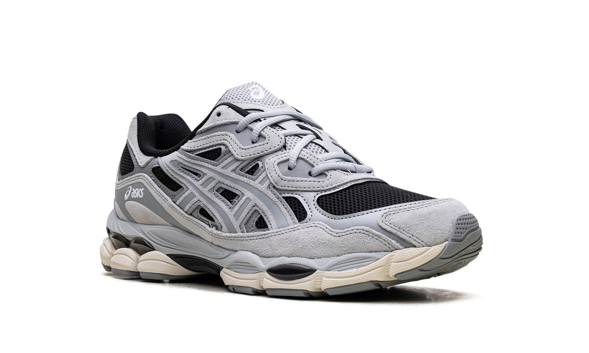 Overkicks - ASICS Gel-NYC Black Piedmont Grey (1203A383-004) - detalle lateral interior