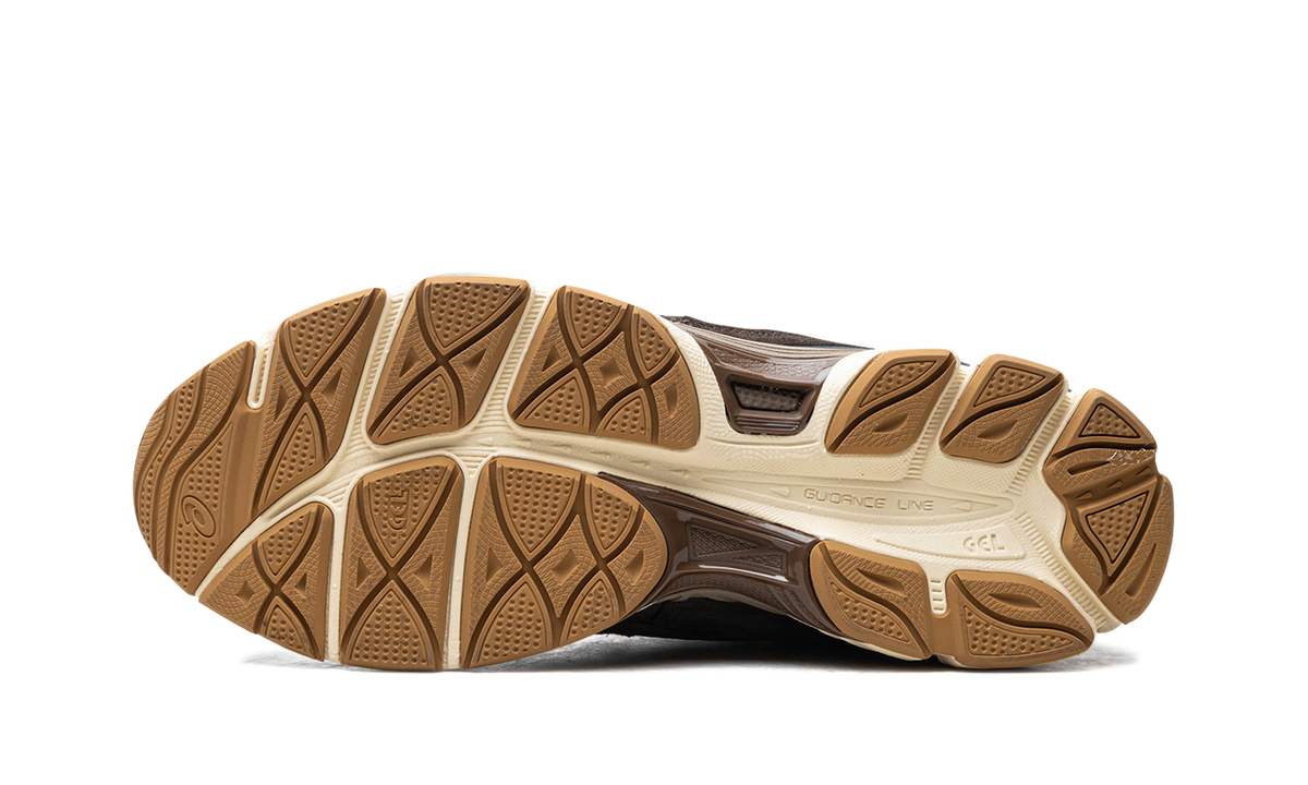Overkicks - ASICS Gel-NYC Brown Storm Tan Presidio (1203A477-200) - vista superior