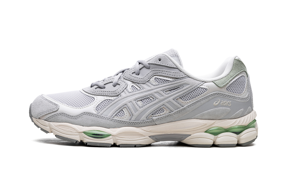 Overkicks - ASICS Gel-NYC Cloud Grey Green (1203A383-022) - vista lateral