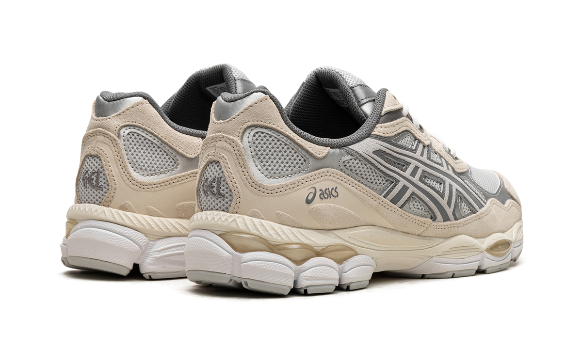 Overkicks - ASICS Gel-NYC Concrete Oatmeal (1203A383-020) - par completo