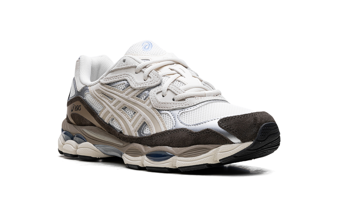 Overkicks - ASICS Gel-NYC Cream (1203A383-103) - detalle lateral interior
