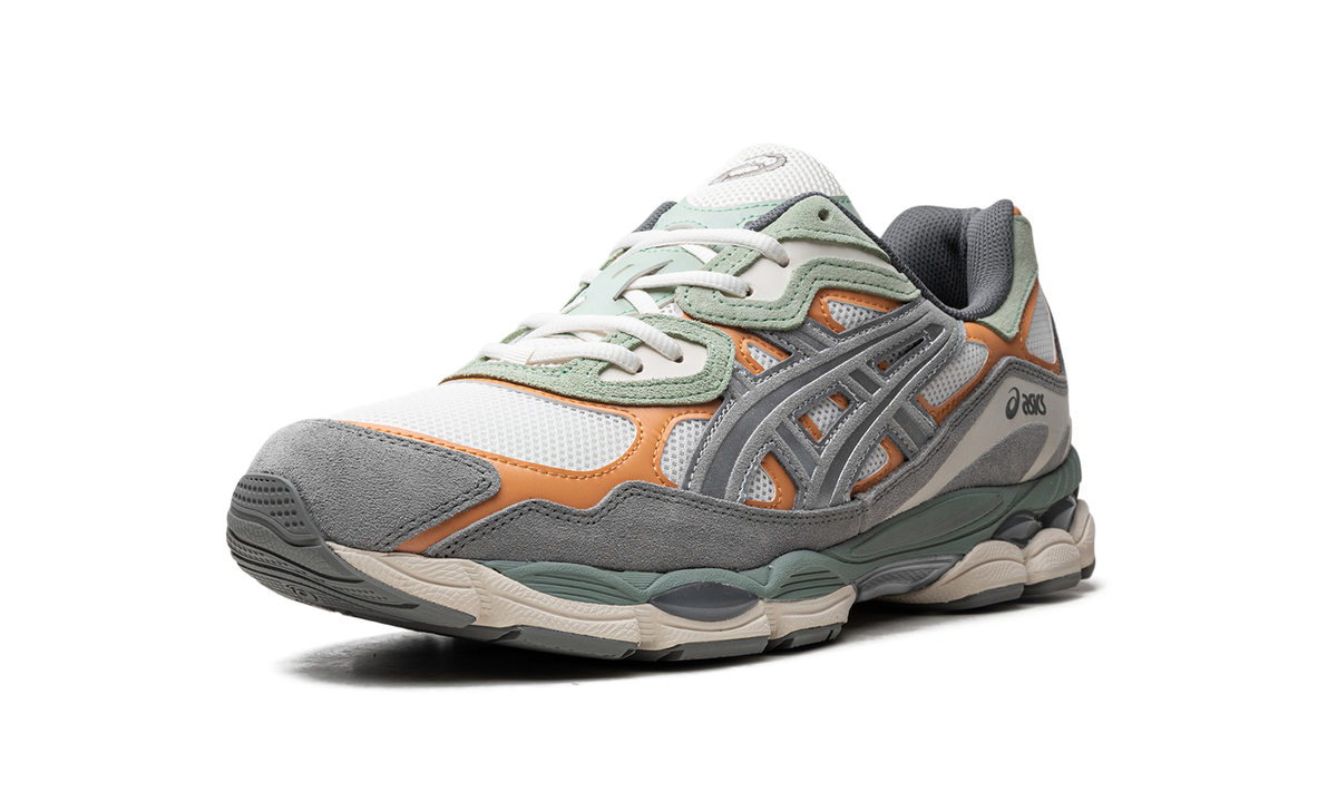 Overkicks - ASICS Gel-NYC Cream Clay Grey (1203A383-102) - detalle suela
