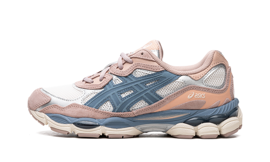 Overkicks - ASICS Gel-NYC Cream Grey Floss Salmon (Womens) (1202A429-104) - vista lateral