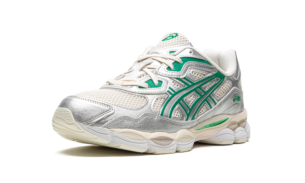 Overkicks - ASICS Gel-NYC Cream Kale (1201A971-200) - detalle suela