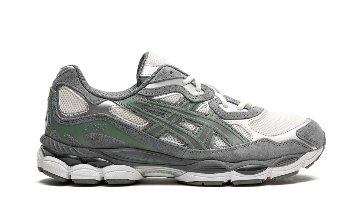 Overkicks - ASICS Gel-NYC Cream Steel Grey (1203A383-101) - detalle talon