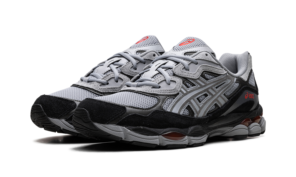 Overkicks - ASICS Gel-NYC Gravel Black (1203A383-024) - vista trasera
