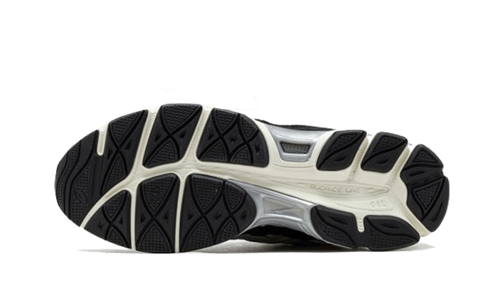 Overkicks - ASICS Gel-NYC Ivory Clay Grey (1201A789-750) - detalle suela