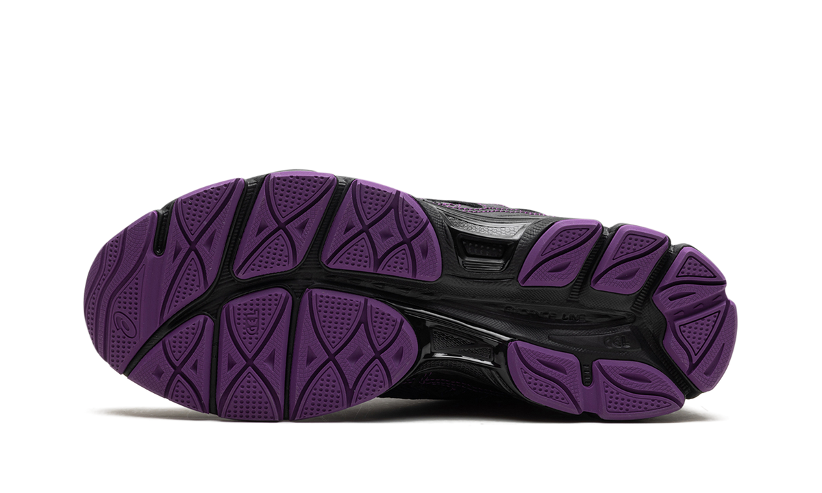 Overkicks - ASICS Gel-NYC Needles Black Purple (1201B008-001) - vista superior