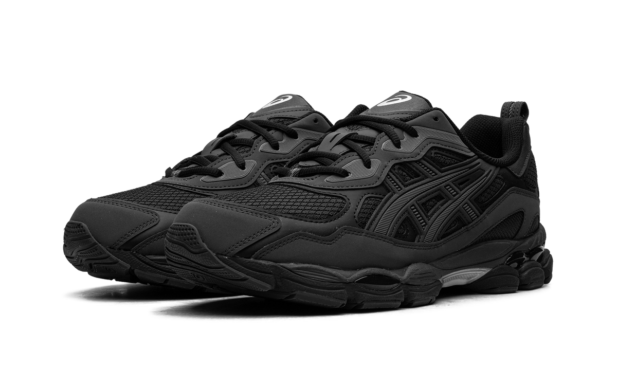Overkicks - ASICS Gel-NYC RGD Black Graphite Grey (1203A735-001) - vista trasera