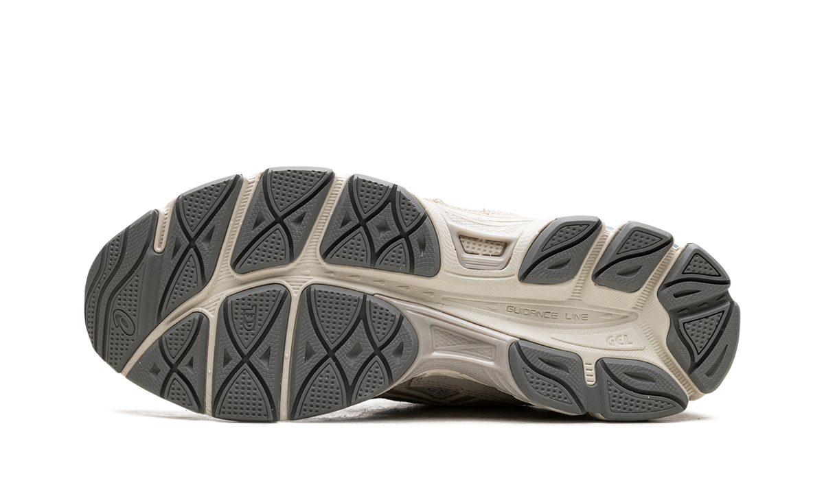 Overkicks - ASICS Gel-NYC Smoke Grey (1203A383-023) - vista superior