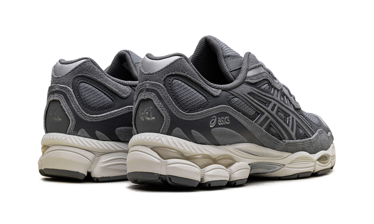 Overkicks - ASICS Gel-NYC Steel Grey Carrier Grey (1203A739-020) - par completo