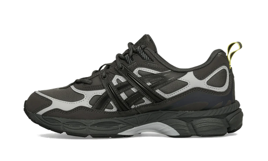 Overkicks - ASICS Gel-NYC Utility Obsidian Grey Carbon (1203A558-027) - vista lateral