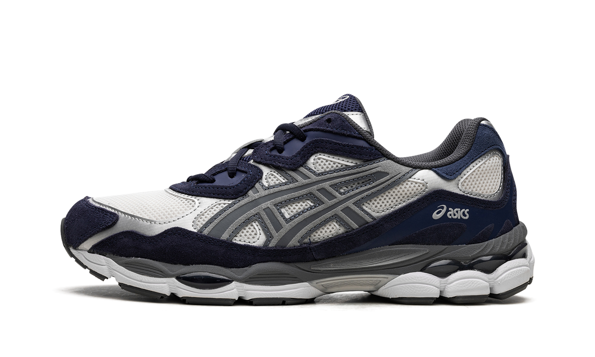 Overkicks - ASICS Gel-NYC Yankees (1201A789-100) - vista lateral