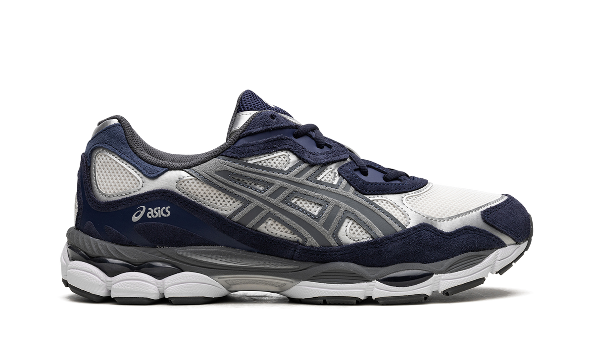 Overkicks - ASICS Gel-NYC Yankees (1201A789-100) - detalle talon