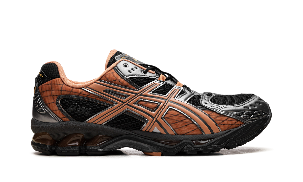 Overkicks - ASICS Gel-Nimbus 10.1 Black Rust Orange (1203A543-004) - detalle talon