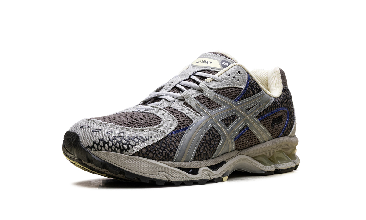 Overkicks - ASICS Gel-Nimbus 10.1 Eighteen East (1203A968-200) - detalle suela