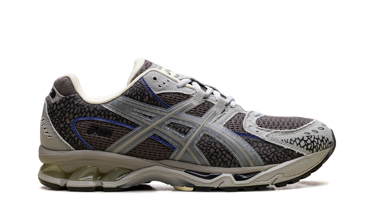 Overkicks - ASICS Gel-Nimbus 10.1 Eighteen East (1203A968-200) - detalle talon