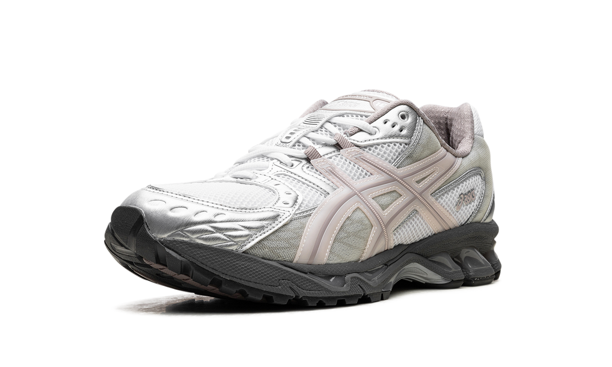 Overkicks - ASICS Gel-Nimbus 10.1 Kith White Morganite (1203A723-100) - detalle suela