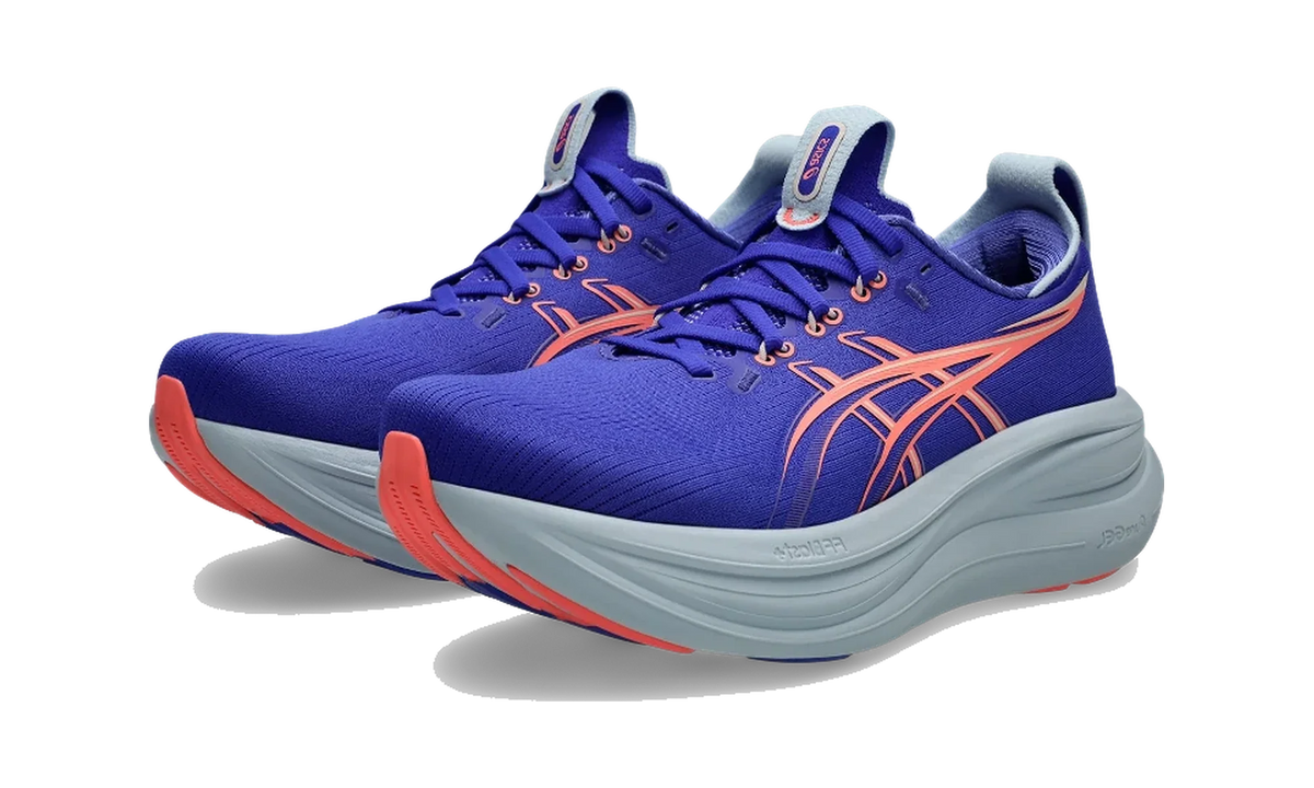 Overkicks - ASICS Gel-Nimbus 28 Cobalt Burst Sun Coral (Womens) (1012B899-401) - vista trasera