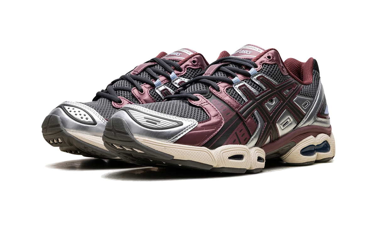 Overkicks - ASICS Gel-Nimbus 9 Truffle Grey Dark Cherry (1201A424-026) - vista trasera