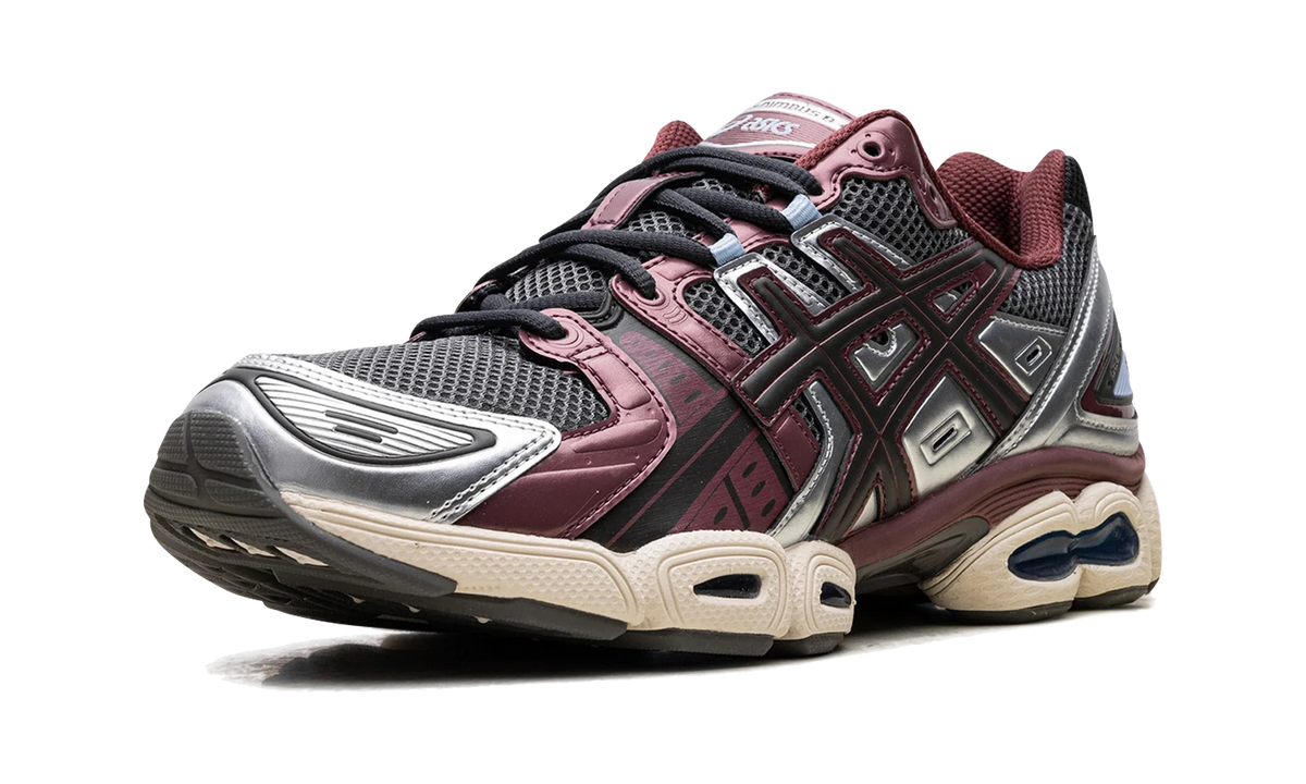 Overkicks - ASICS Gel-Nimbus 9 Truffle Grey Dark Cherry (1201A424-026) - detalle suela