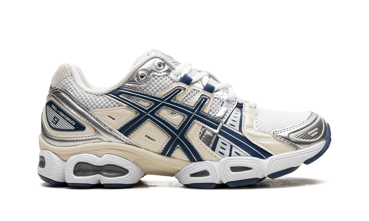 Overkicks - ASICS Gel-Nimbus 9 White Light Indigo (Womens) (1202A278-108) - detalle talon
