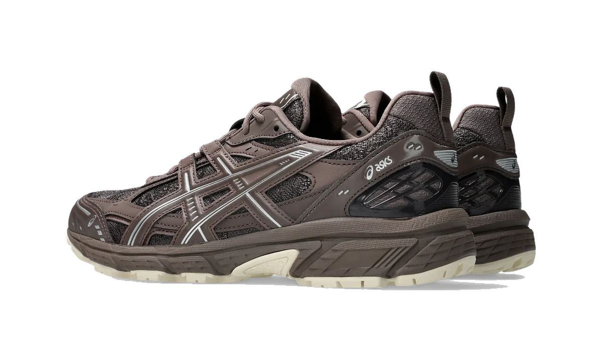 Overkicks - ASICS Gel-Nunobiki Cocoa Powder Pure Silver (1203A597-200) - par completo