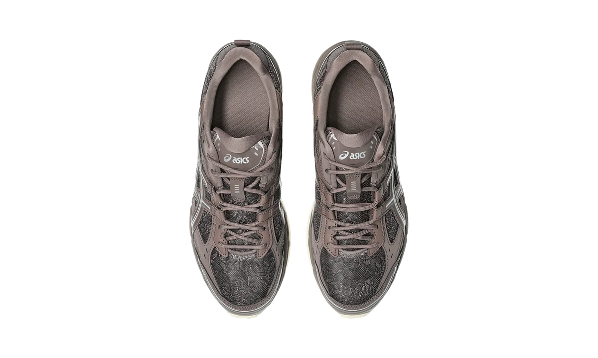 Overkicks - ASICS Gel-Nunobiki Cocoa Powder Pure Silver (1203A597-200) - detalle suela