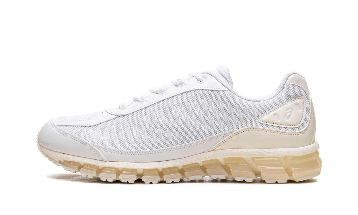 Overkicks - ASICS Gel-Quantum 360 I AMP JJJJound White (1203A960-100) - vista lateral