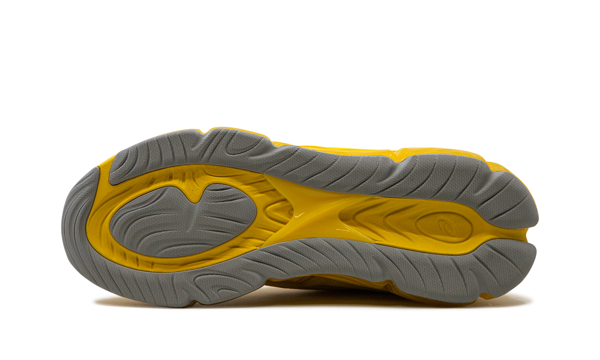 Overkicks - ASICS Gel-Quantum 360 VIII C.P. Company Mission Yellow (1203A507-750) - vista superior