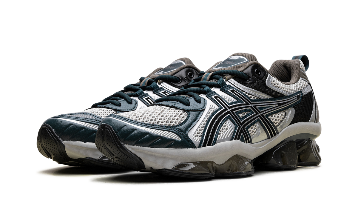 Overkicks - ASICS Gel-Quantum Kinetic Oatmeal Dark Taupe (1203A270-254) - vista trasera