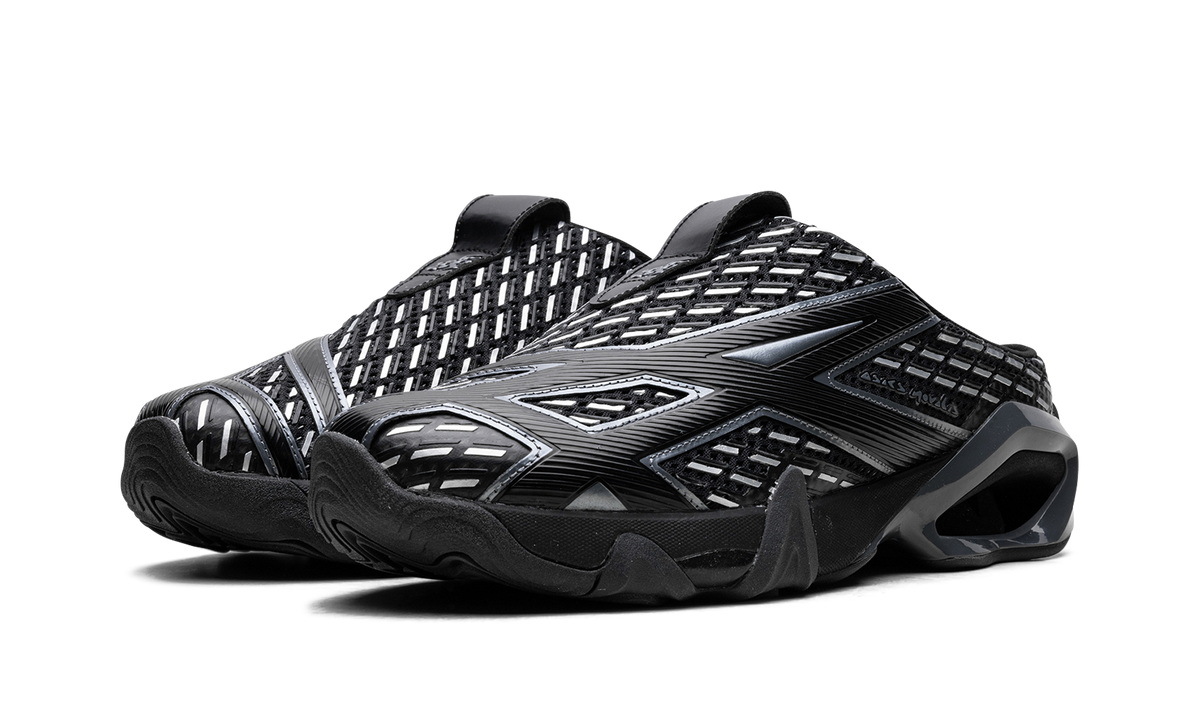 Overkicks - ASICS Gel-Styrax Kiko Kostadinov Black Silver (1203A500-001) - vista trasera