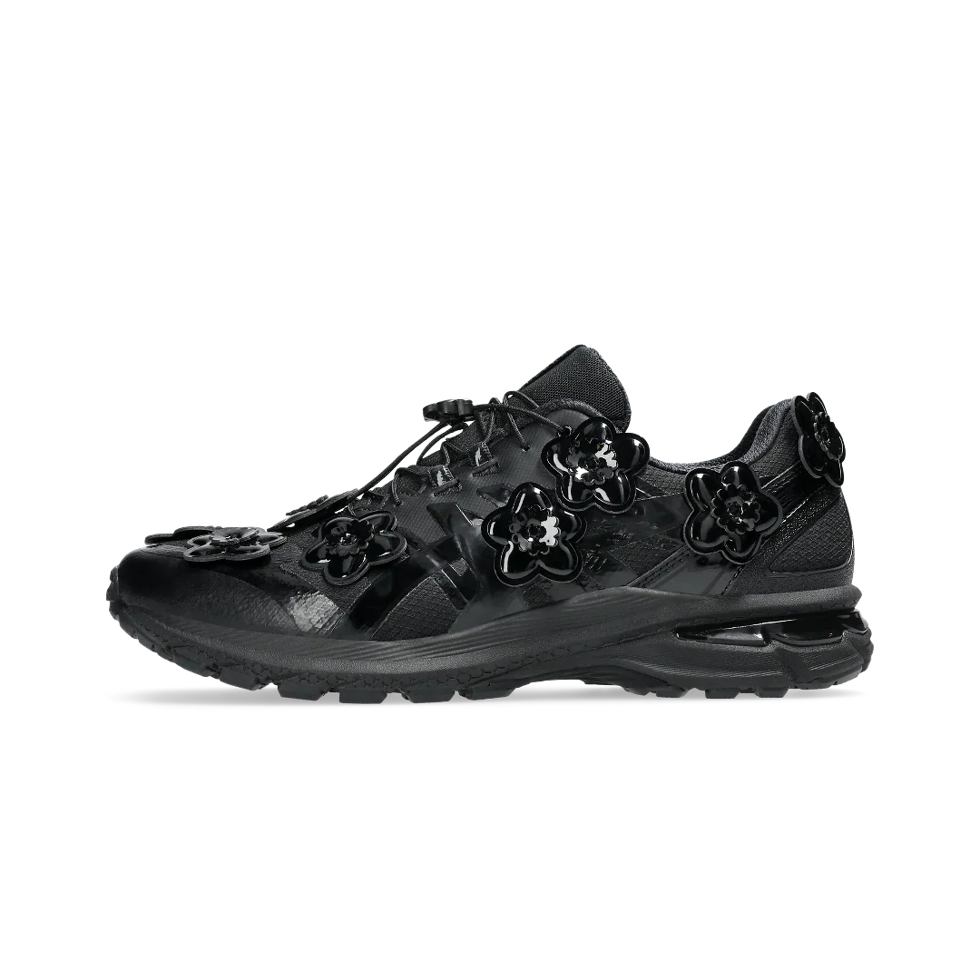 Overkicks - ASICS Gel-Terrain Cecilie Bahnsen Black (1203A526-001) - vista lateral