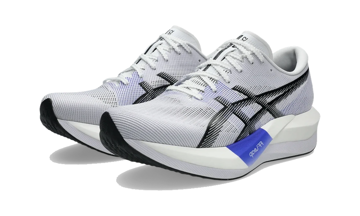Overkicks - ASICS Magic Speed 5 White Black (1013A183-100) - vista trasera