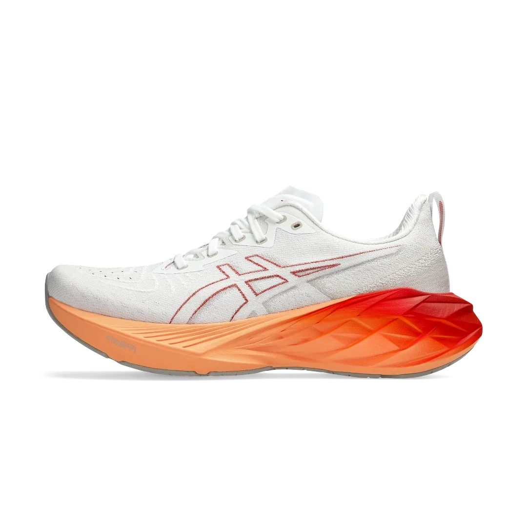 Overkicks - ASICS Novablast 4 White Moonrock (1011B693-103) - vista lateral