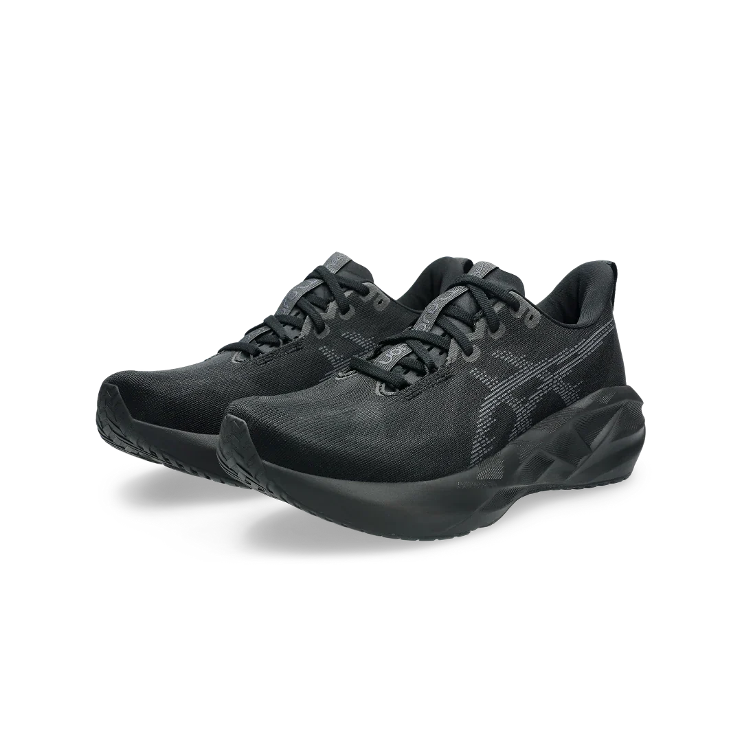 Overkicks - ASICS Novablast 5 Black Carrier Grey (1011B974-002) - vista trasera